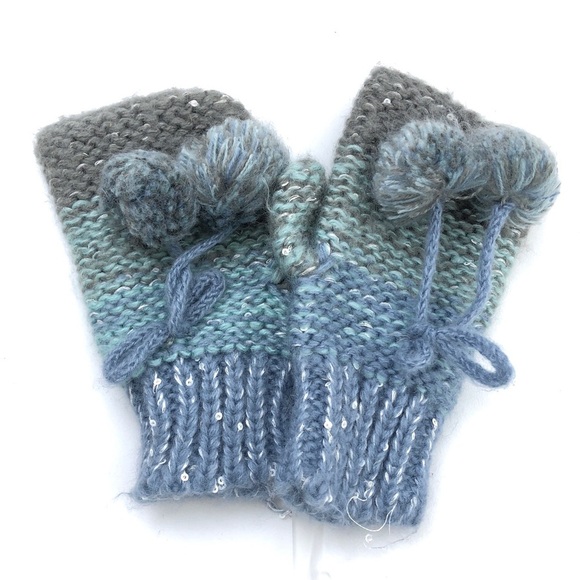Tucker & Tate Girls Blue Gray Knit Fingerless Pom Pom Mittens - Picture 1 of 4